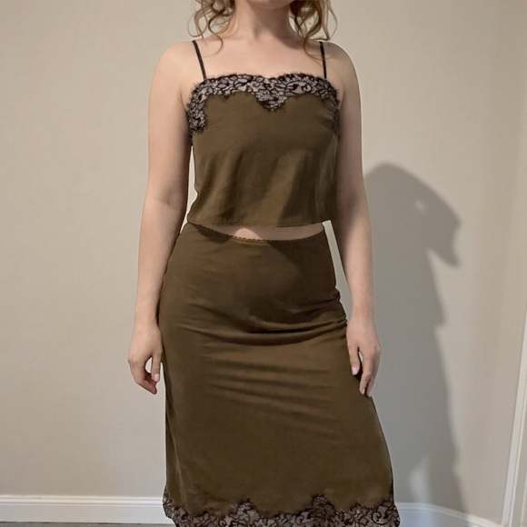 House of Harlow 1960 Dresses & Skirts - House of Harlow 1960 Velvet Lace Trim 2-Piece Skirt Set XS Olive Slip Midi